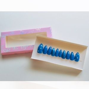 Hand painted blue rhinestoned and marble nails